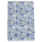 Cute Blue en Yellow Winter Stars Medium Cadeauzakje (Achterkant)