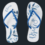 Cute blue floral bruiloft party bride teenslippers<br><div class="desc">Kutblauwe florale Bride teenslippers voor bruid om,  grote gepersonaliseerde bridale feestgeschenken te zijn.</div>