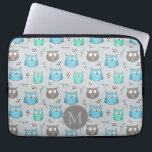 Cute Blue Gray Owl Pattern Monogram Laptop Sleeve<br><div class="desc">Kute kleine uilen patroon in blauw en grijs met optioneel monogram.</div>