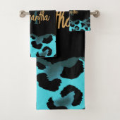 Cute Blue Leopard Print Bad Handdoek (Insitu)