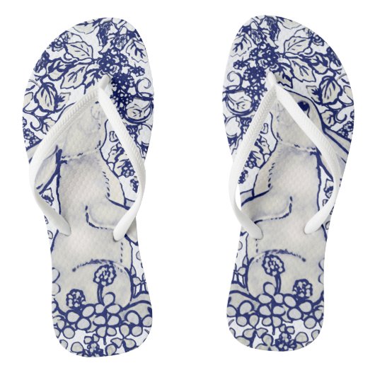 Cute Blue White Rabbit in Foliage Fun look Teenslippers (Voetbed)
