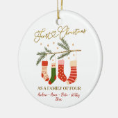 Cute Boho First Christmas Family of Four Keramisch Ornament (Links)