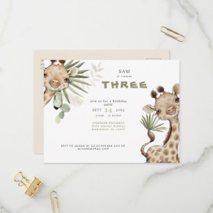 Cute Boho Giraffe Neutral Pampas Birthday Party Uitnodiging Briefkaart