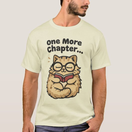 Cute Bookworm Cat T-Shirt (Voorkant)