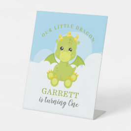 Cute Boy Dragon 1st Birthday Reclamebord Met Voetstuk