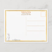 Cute  Boy Hugging Easter Bunny Briefkaart (Achterkant)