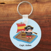 Cute Boy Pirate op Wooden Raft Kinder Sleutelhanger (Voorkant)