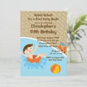 CUTE Boy Pool Party Birthday Uitnodiging (Staand voorkant)