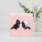 Cute Bride en Groom Whimsical Tortelduifjes Kaart (Staand voorkant)