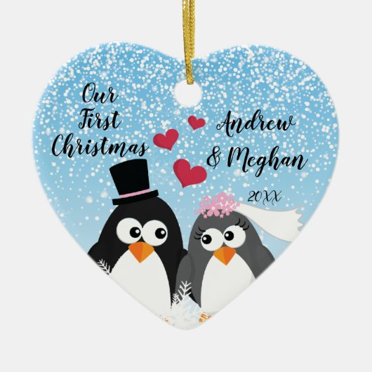 Cute Bride Groom Penguins Ons eerste kerstfeest Keramisch Ornament (Voorkant)