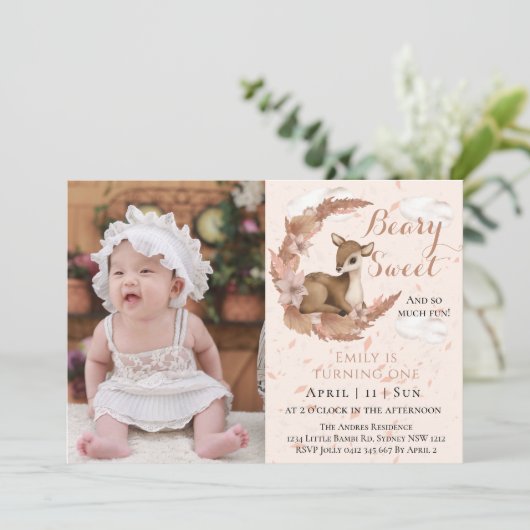 Cute Brown Bambi Flowers Clouds 1e verjaardag Kaart (Staand voorkant)