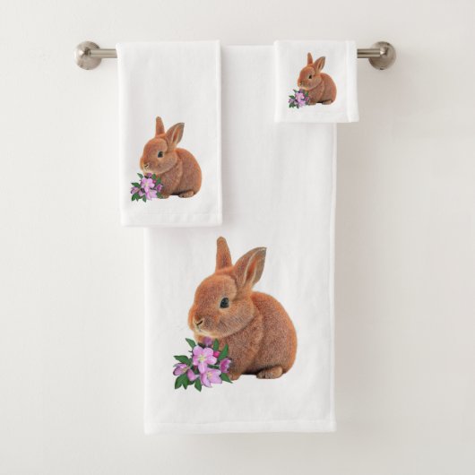Cute Brown Bunny & Apple Flowers op White Bad Handdoek (Insitu)
