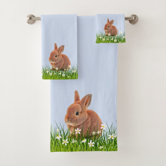 Cute Brown Bunny & Flowers on Light Blue Bad Handdoek (Insitu)