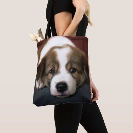 Cute Brown en White Puppy Tote Bag (Dichtbij)