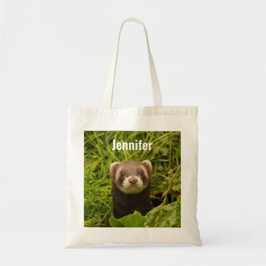 Cute Brown Ferret in de Grass Tote Bag (Voorkant)