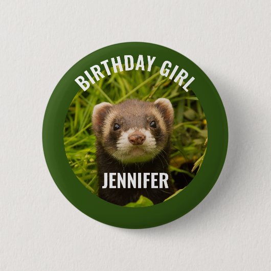 Cute Brown Ferret in het Grass Birthday Girl Ronde Button 5,7 Cm (Voorkant)
