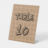 Cute Brown Gingham Table Numbers Reclamebord Met Voetstuk (Voorkant)
