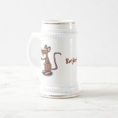 Cute brown rat duikt op cartoon bierpul (Voorkant links)