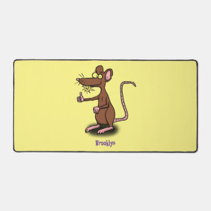 Cute brown rat duikt op cartoon bureaumat