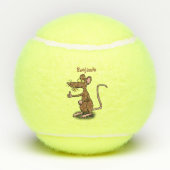 Cute brown rat duikt op cartoon tennisballen (Achterkant)