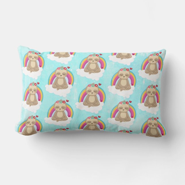 Cute Brown Sloth, Meditatie op een Cloud Pattern Kussen (Voorkant)