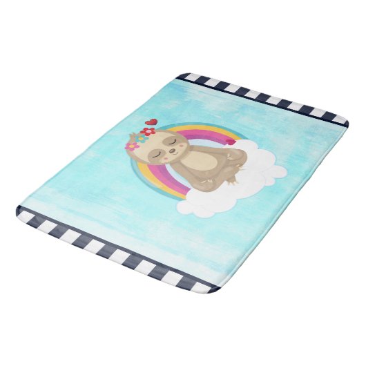 Cute Brown Sloth, Meditating on a Cloud Badmat (Gekanteld)