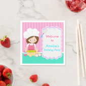 Cute Brunette Girl Baking Birthday Party Servet (Insitu)