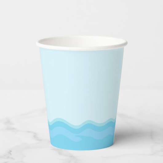 Cute Brunette Pirate Girl in Pink Birthday Party Papieren Bekers (Achterkant)