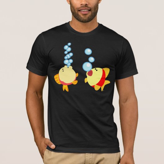 Cute Bubbling Cartoon Fish T-Shirt (Voorkant)
