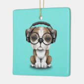 Cute Bulldog Puppy Dj met hoofdtelefoon Keramisch Ornament (Links)