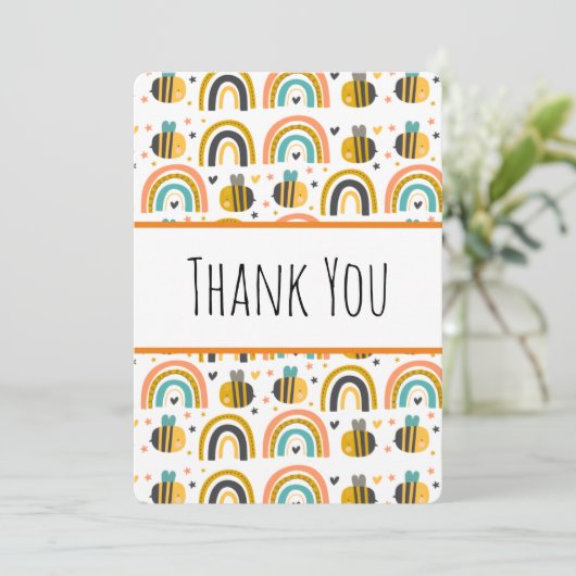 Cute Bumble Bee and Rainbows Pattern Hartelijk dan Bedankkaart (Staand voorkant)