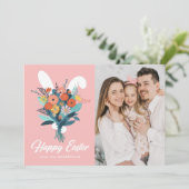 Cute Bunny Bouquet Paasfoto Feestdagenkaart (Staand voorkant)