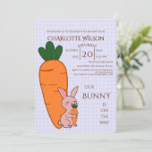 Cute Bunny & Carrot Baby Shower Kaart (Staand voorkant)