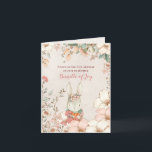 Cute Bunny Foto Florals Girl Cream Birth Aankondiging<br><div class="desc">charme met een schattig konijntje in roze illustratie en artsy crème en bloemen op de voorkant om je familie en vrienden te laten weten dat je nieuwe dochter komt! Op de binnenkant links, vervang eenvoudig het steekproeffoto afbeelding met uw favoriete foto van uw pasgeboren, van portretrichtlijn, en de tekst op...</div>