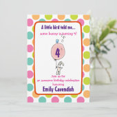 Cute Bunny Holding een ballonPolka Dot Birthday Kaart (Staand voorkant)