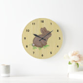 Cute Bunny in Clover met Wood Background Grote Klok (Huis)