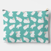 Cute Bunny Rabbit Pattern op Blauwgroen Monogram Etui (Achterkant)