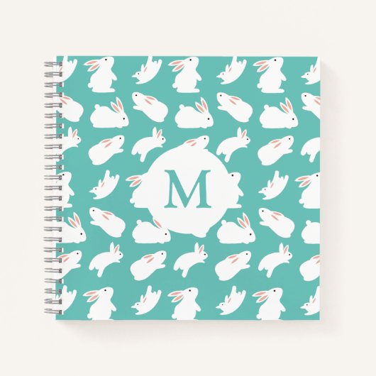 Cute Bunny Rabbit Pattern op Blauwgroen Monogram Notitieboek (Voorkant)