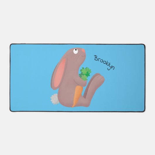 Cute bunny rabbit, zittend met wortelcartoon bureaumat (Voorkant)