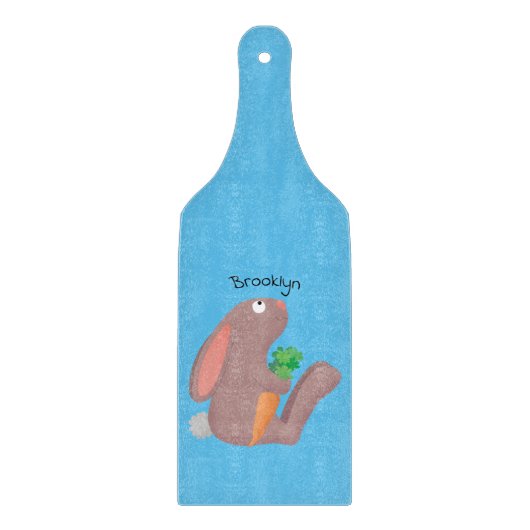 Cute bunny rabbit, zittend met wortelcartoon snijplank (Voorkant)