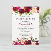 Cute Burgundy Red Floral Sweet 16 Party Invite Kaart (Staand voorkant)
