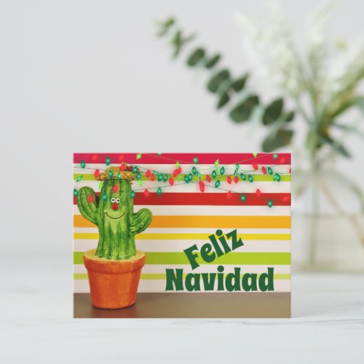 Cute Cactus en Festive Lights Feliz Navidad Feestdagenkaart (Staand voorkant)