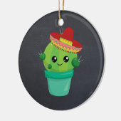 Cute Cactus in een Sombrero op het zwarte alkbord Keramisch Ornament (Links)