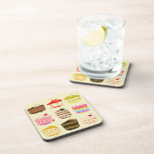 Cute cake verjaardagstaart met kleurrijke crème bier onderzetter (Rechterzijde)