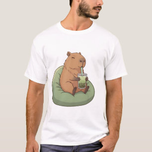 Cute Capybara die Matcha Boba Thee Drinkt Kawaii C T-shirt