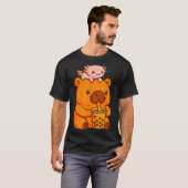 Cute Capybara Drinking Bubble Tea And Axolotl Kawa T-shirt (Voorkant volledig)