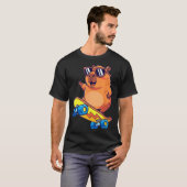 Cute Capybara Skateboarding Chill Animal Lover Art T-shirt (Voorkant volledig)