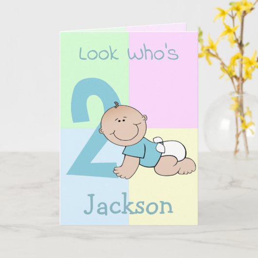 Cute Cartoon Baby Boy 2de verjaardag Kaart (Gele Bloem)