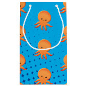 Cute Cartoon Baby Octopus Blue Ocean Klein Cadeauzakje (Achterkant)