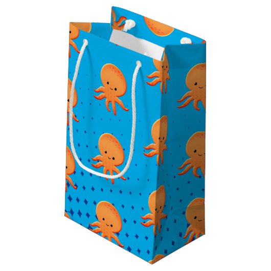Cute Cartoon Baby Octopus Blue Ocean Klein Cadeauzakje (Achterkant Gekanteld)